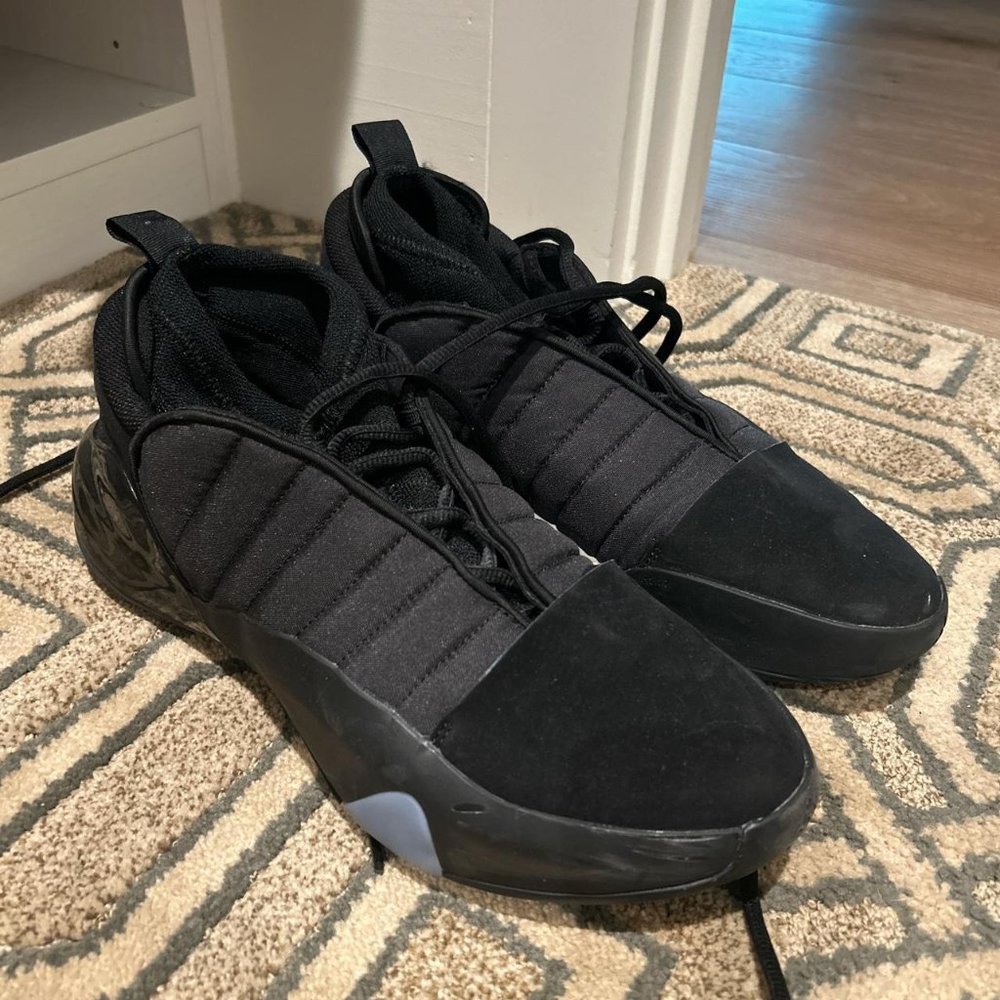 Black Harden Vol 7 Accepting Offers